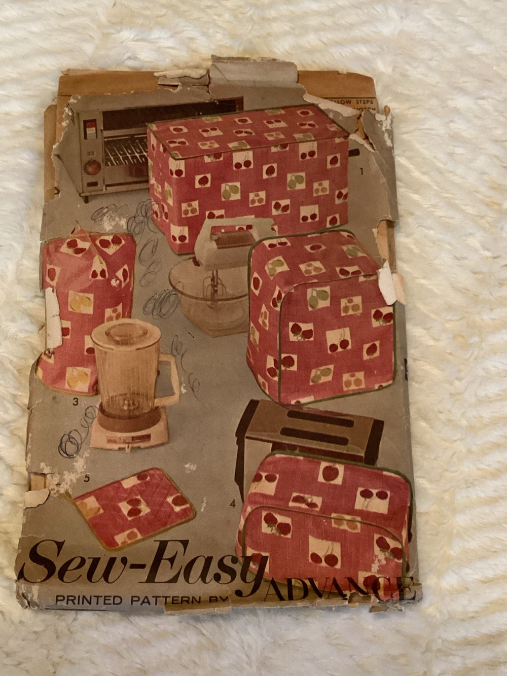 Vintage Sew-easy Advance Cut Sewing Pattern Mixer Cover Toaster Cover Potholder
